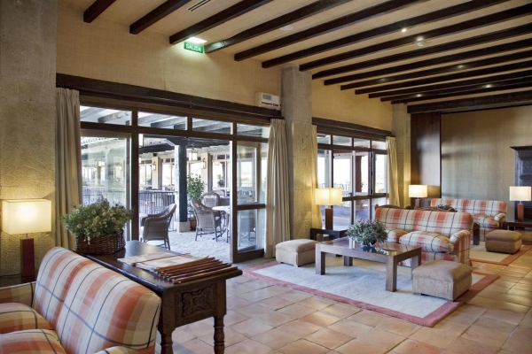 Hotel Parador de Santiago - Hostal dos Reis Católicos